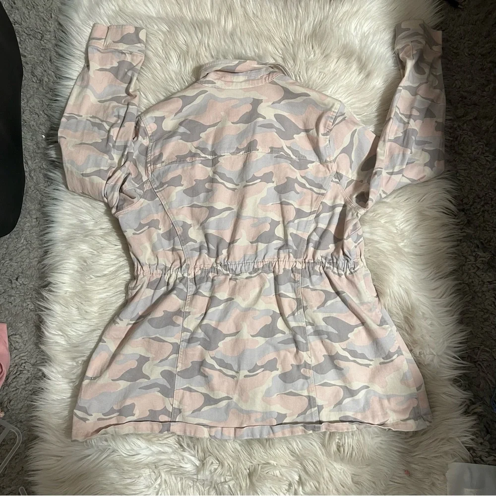 Torrid pink Camo jacket. - Picture 9 of 11
